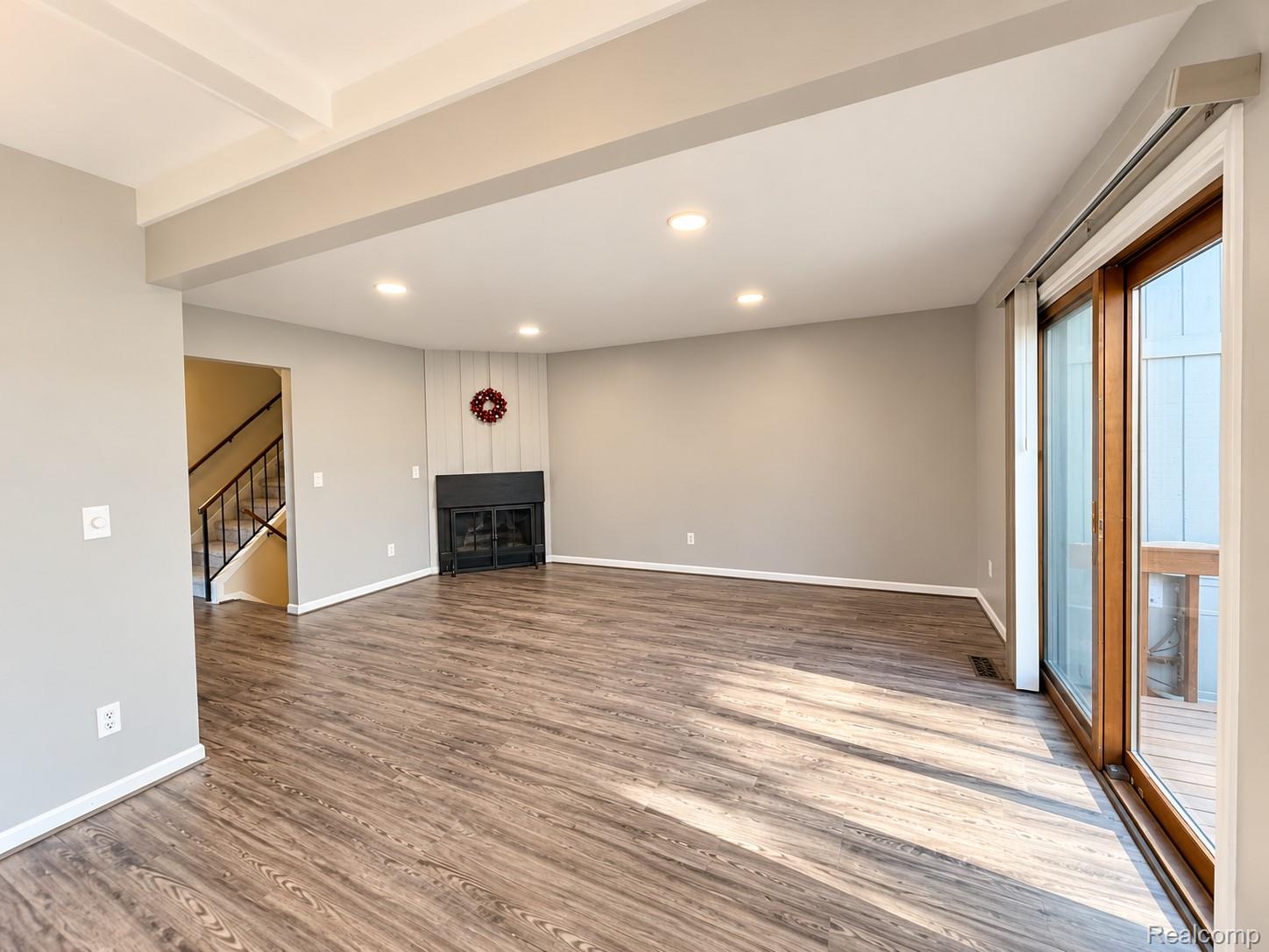 904 Williamsburg Court 904 Williamsburg ct
