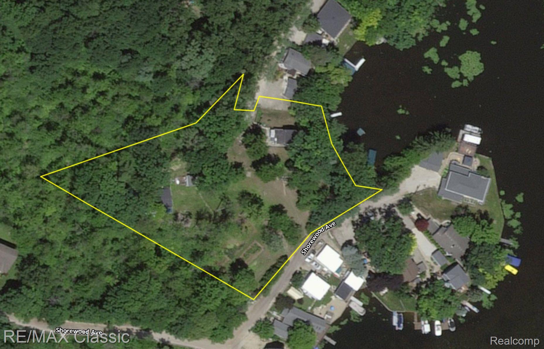 Lakeorion, Michigan, 48362, United States, 2 Bedrooms Bedrooms, ,2 BathroomsBathrooms,Residential,Active,2022309