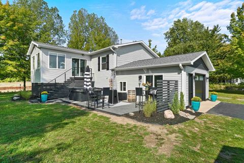 3836 Old Mission Road Peninsula Township MI 49686