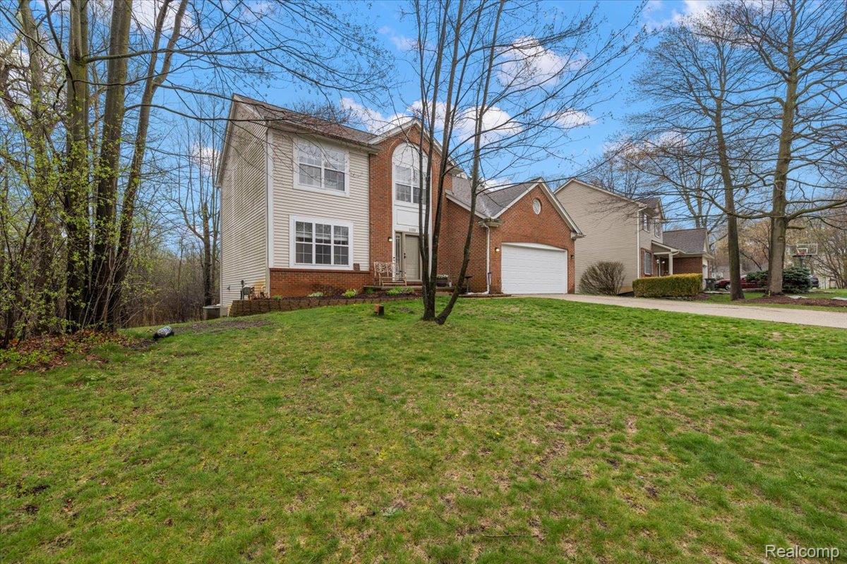 1133 Walloon Way