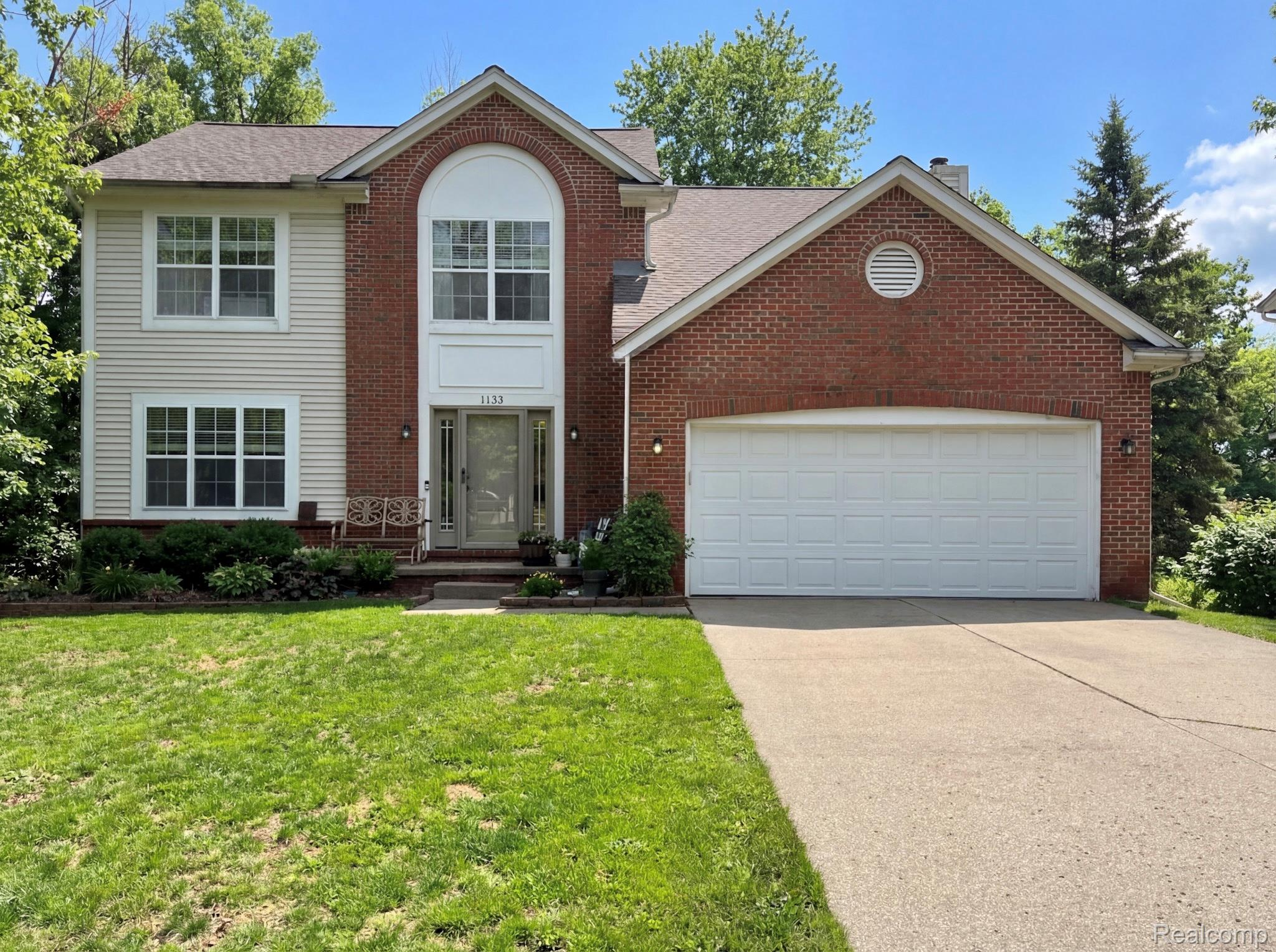 1133 Walloon Way