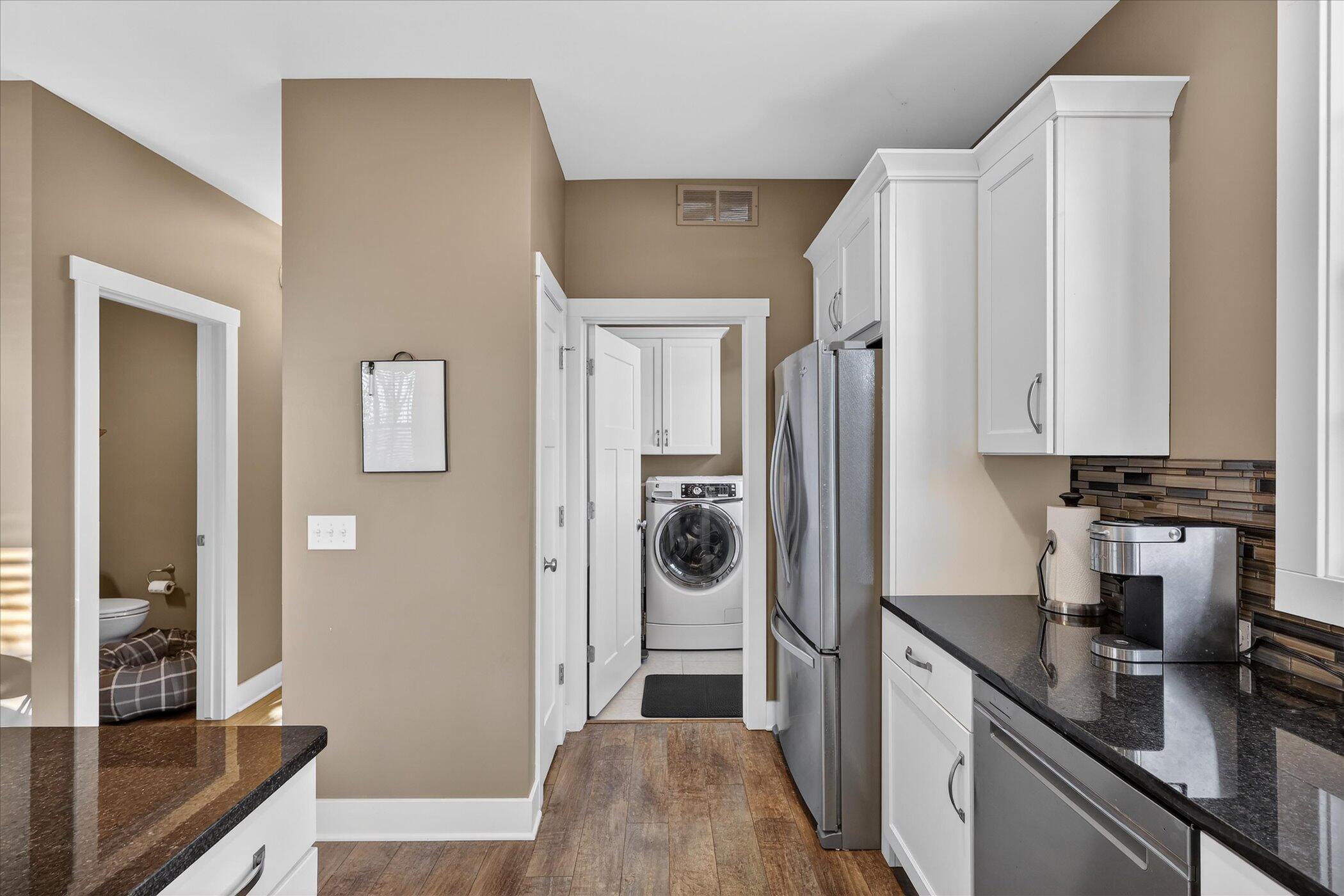 2022 Celadon Drive NE 106