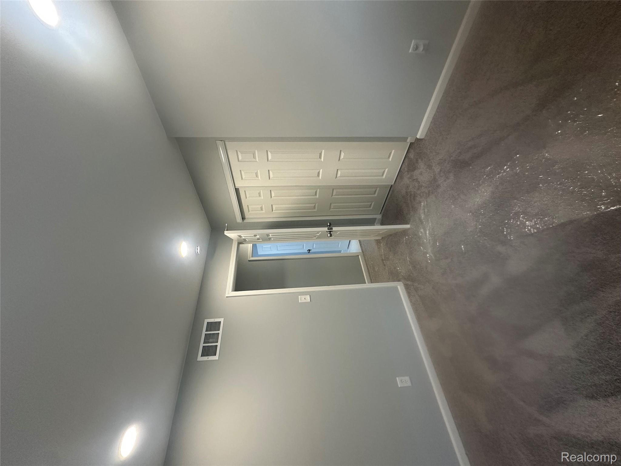 Lincoln Park City, Michigan 48146, United States, 3 Bedrooms Bedrooms, ,1 BathroomBathrooms,Residential,Active,205633