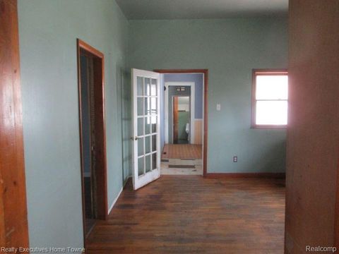 Tiny photo for 831 BANCROFT Street, Port Huron City, MI 48060 (MLS # 20250030423)