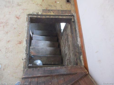 Tiny photo for 831 BANCROFT Street, Port Huron City, MI 48060 (MLS # 20250030423)