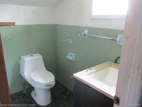 Tiny photo for 831 BANCROFT Street, Port Huron City, MI 48060 (MLS # 20250030423)