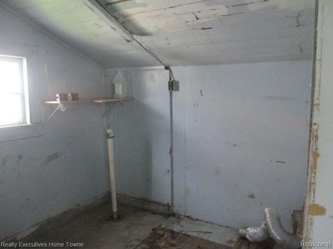 Tiny photo for 831 BANCROFT Street, Port Huron City, MI 48060 (MLS # 20250030423)