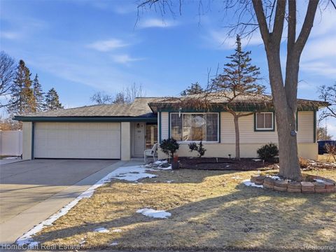 750 SOUTHAMPTON Court Auburn Hills City MI 48326