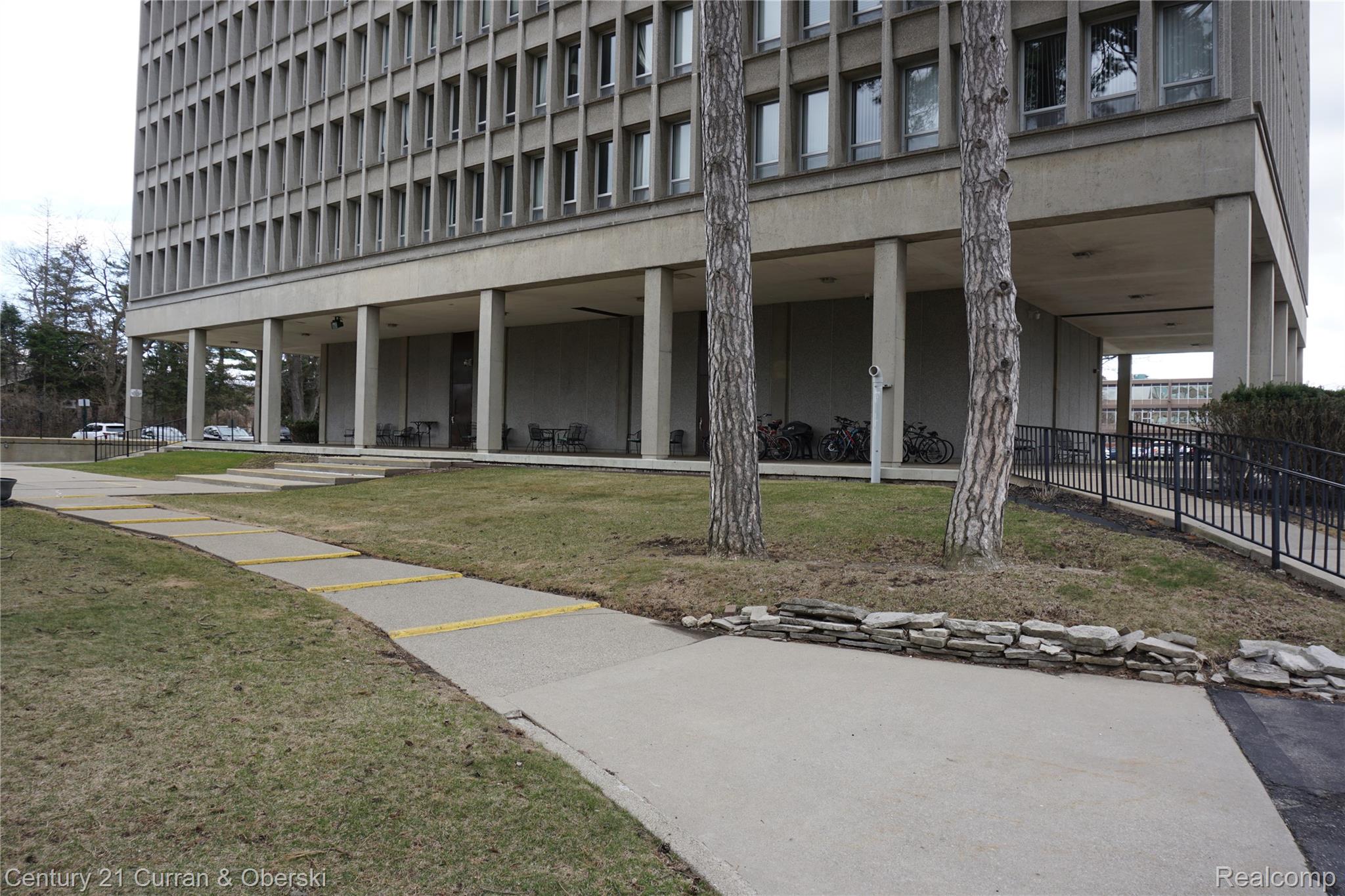 22700 Garrison Street 908