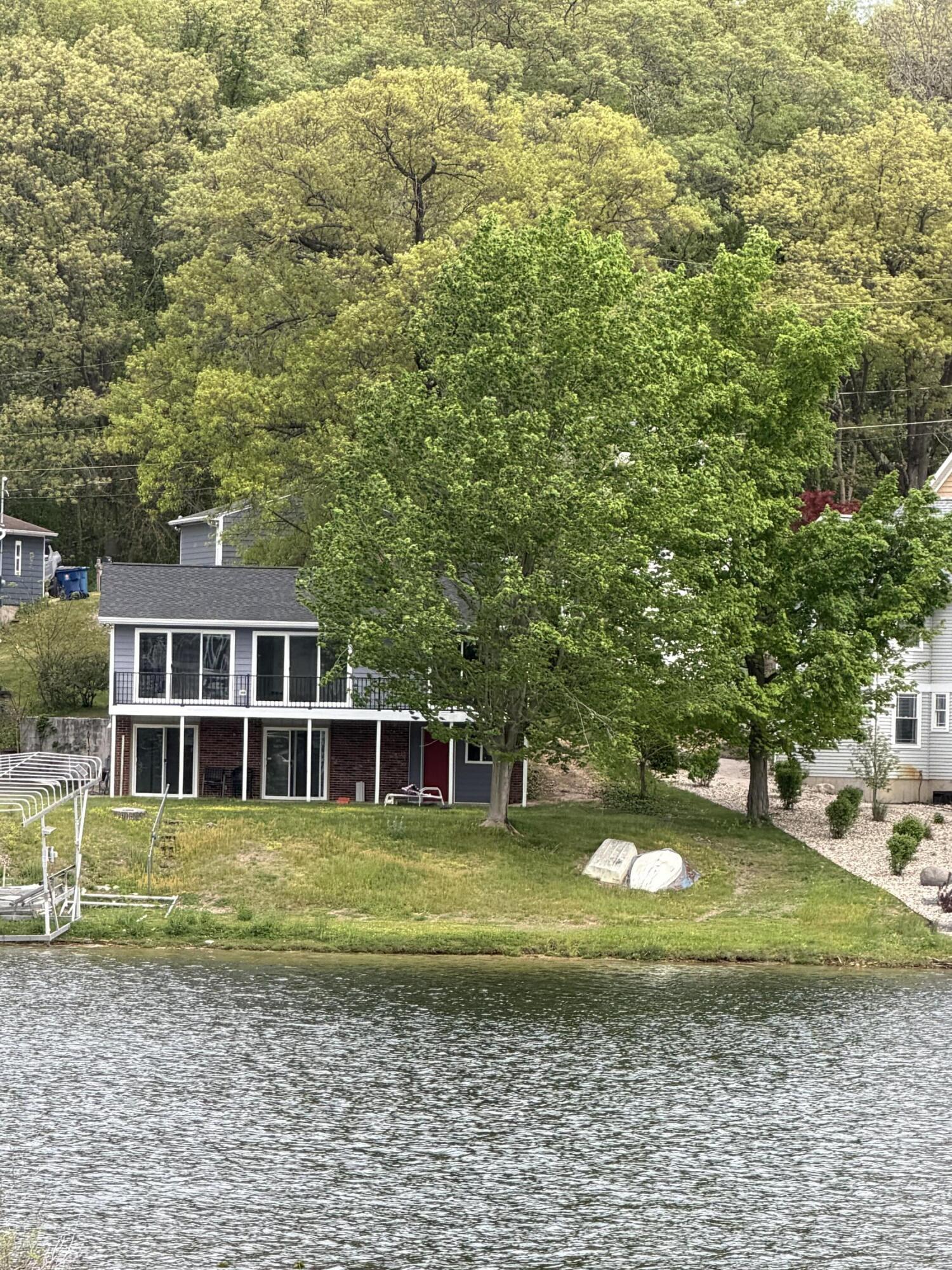 1304 N Eagle Lake Drive