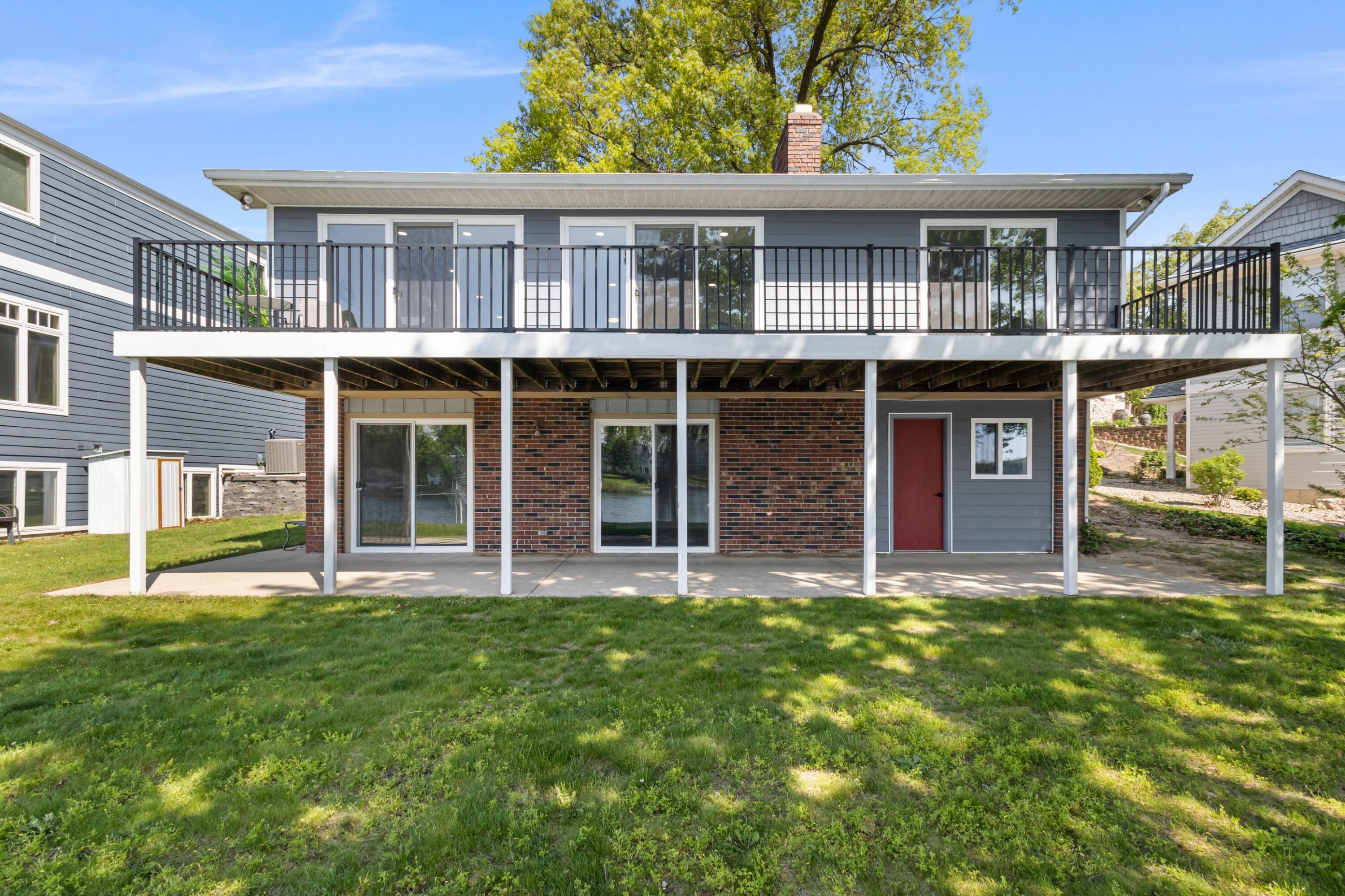 1304 N Eagle Lake Drive