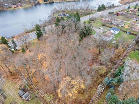 LOT 1 W WALTON Waterford Charter Township Oakland MI 48329