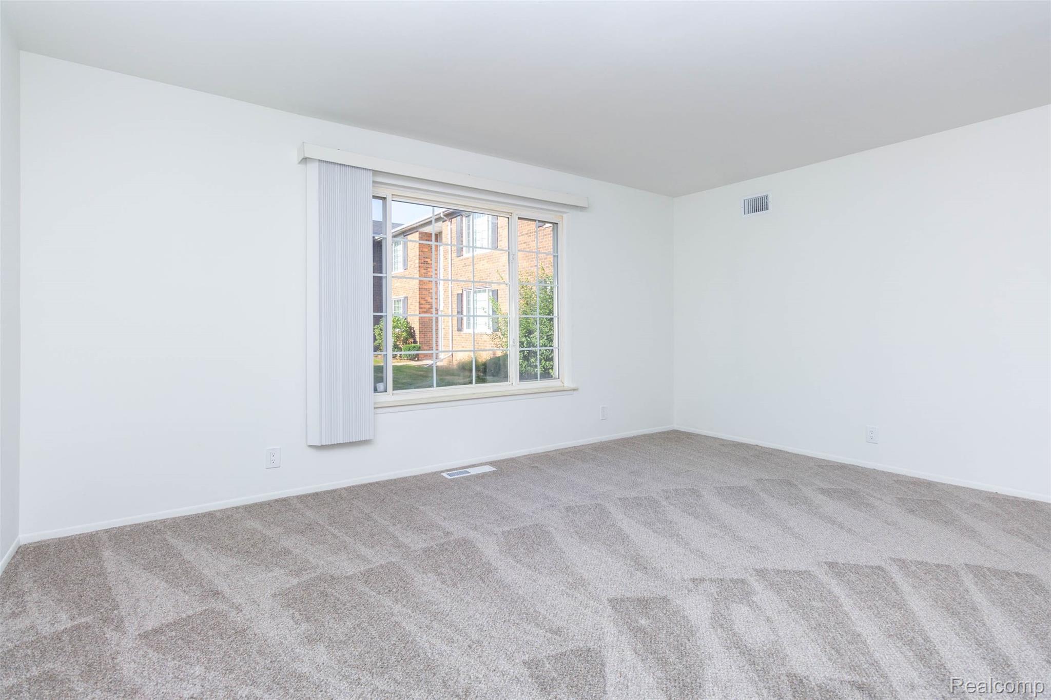25341 Shiawassee Circle 101