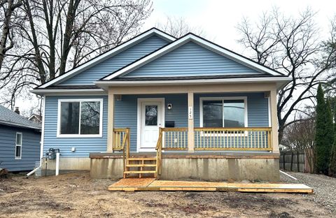 125 N Elm Avenue Jackson City MI 49202