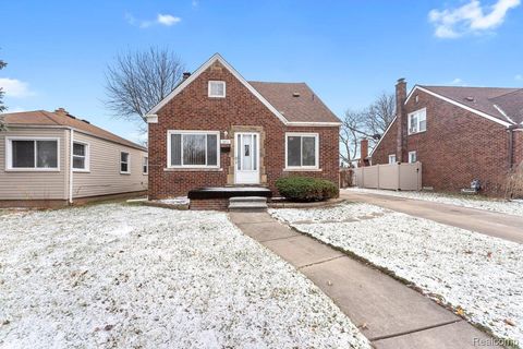 1011 Lafayette Boulevard Lincoln Park City MI 48146