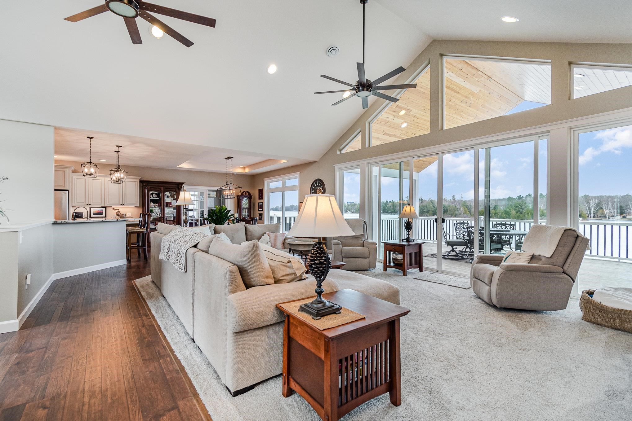7270 Shoreview Drive