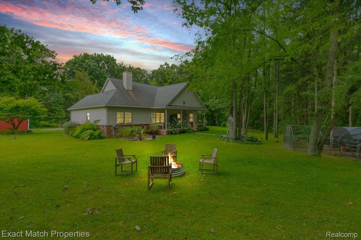 3225 S Duck Lake Road