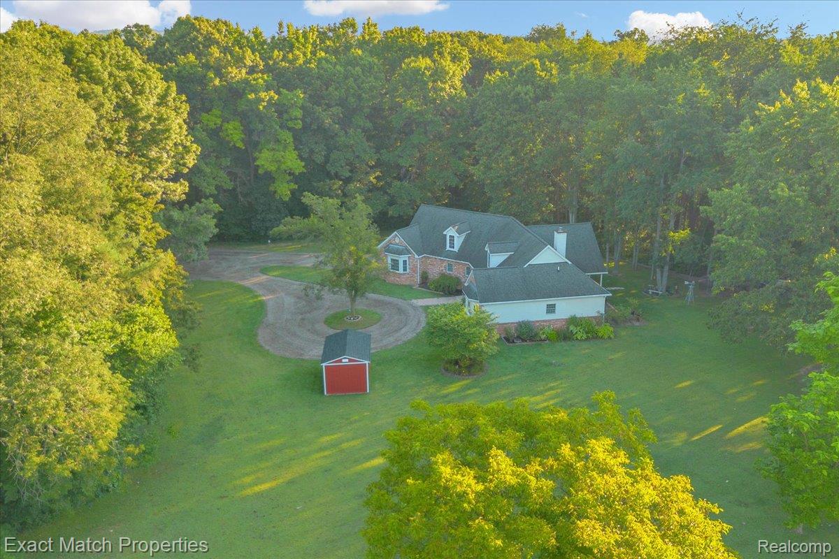 3225 S Duck Lake Road