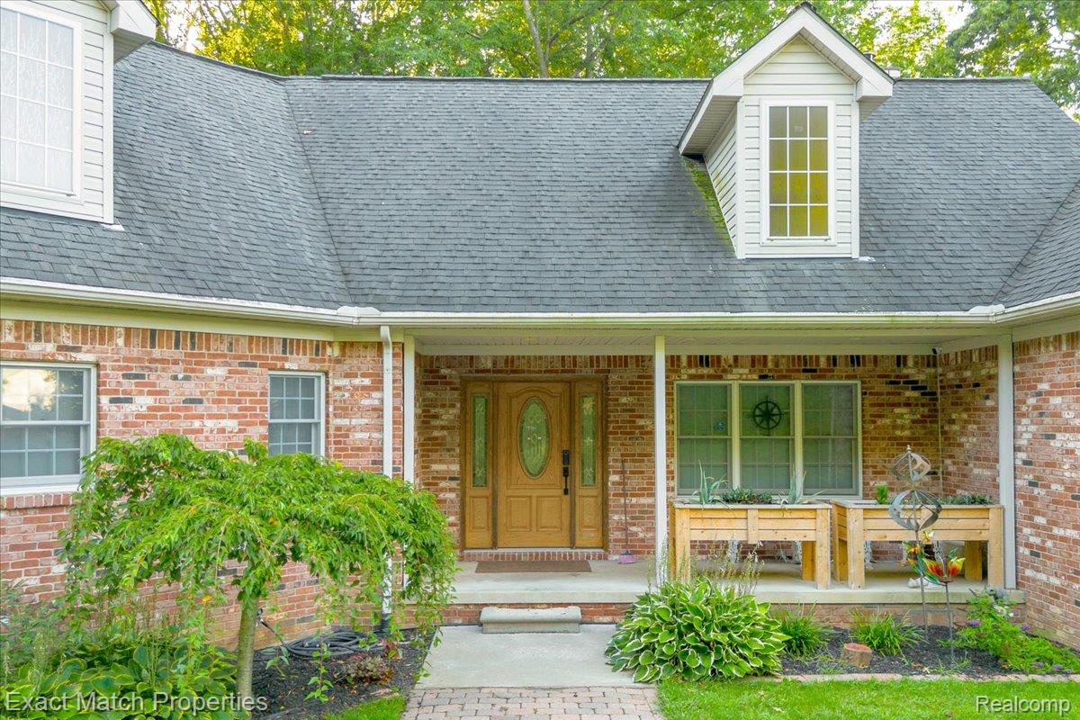 3225 S Duck Lake Road