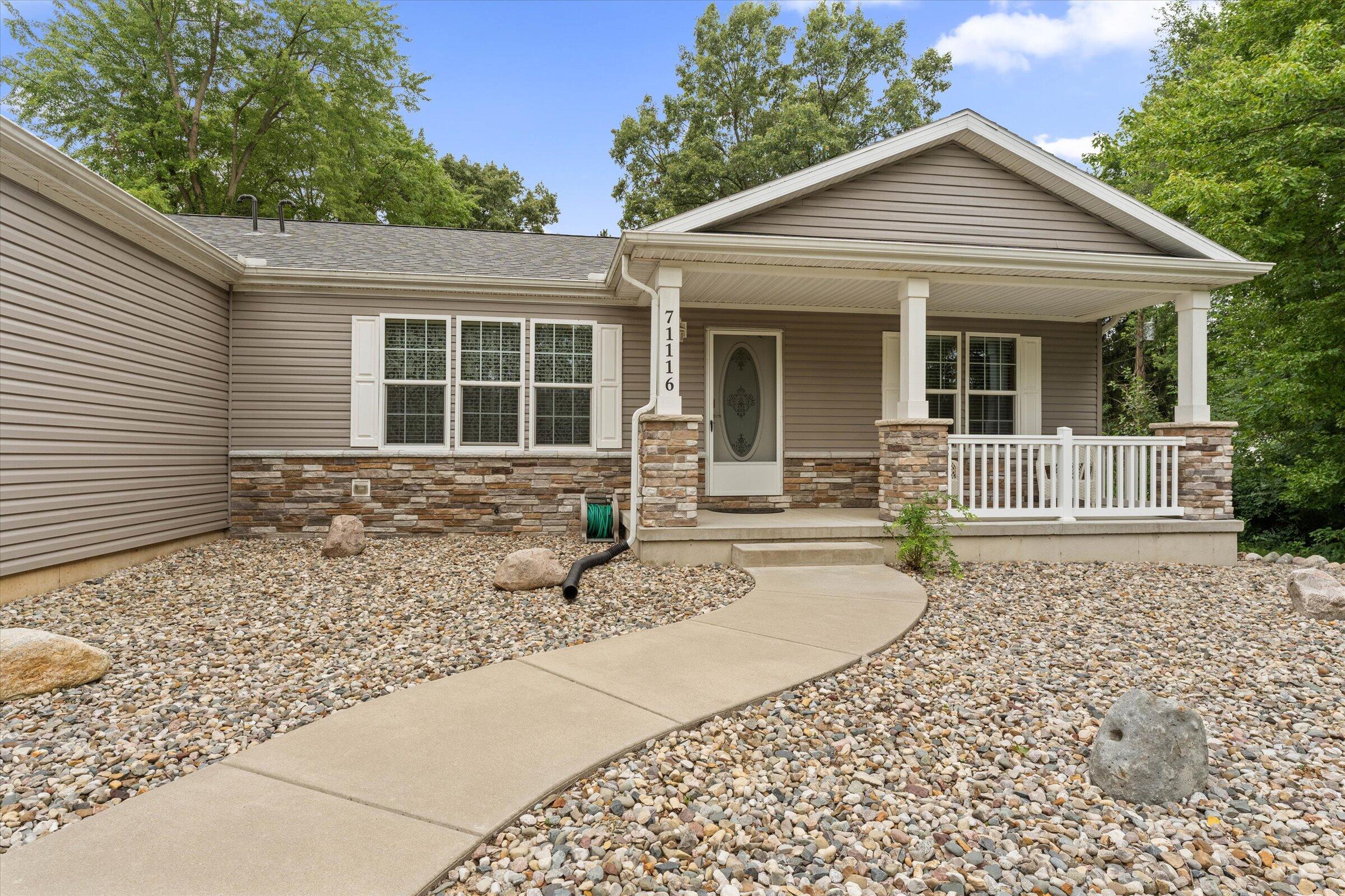 71116 Meadow Drive
