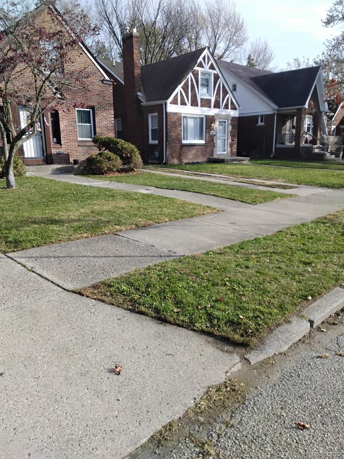 9444 Beaconsfield Street