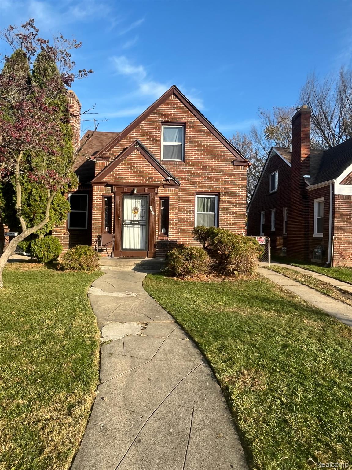 9444 Beaconsfield Street