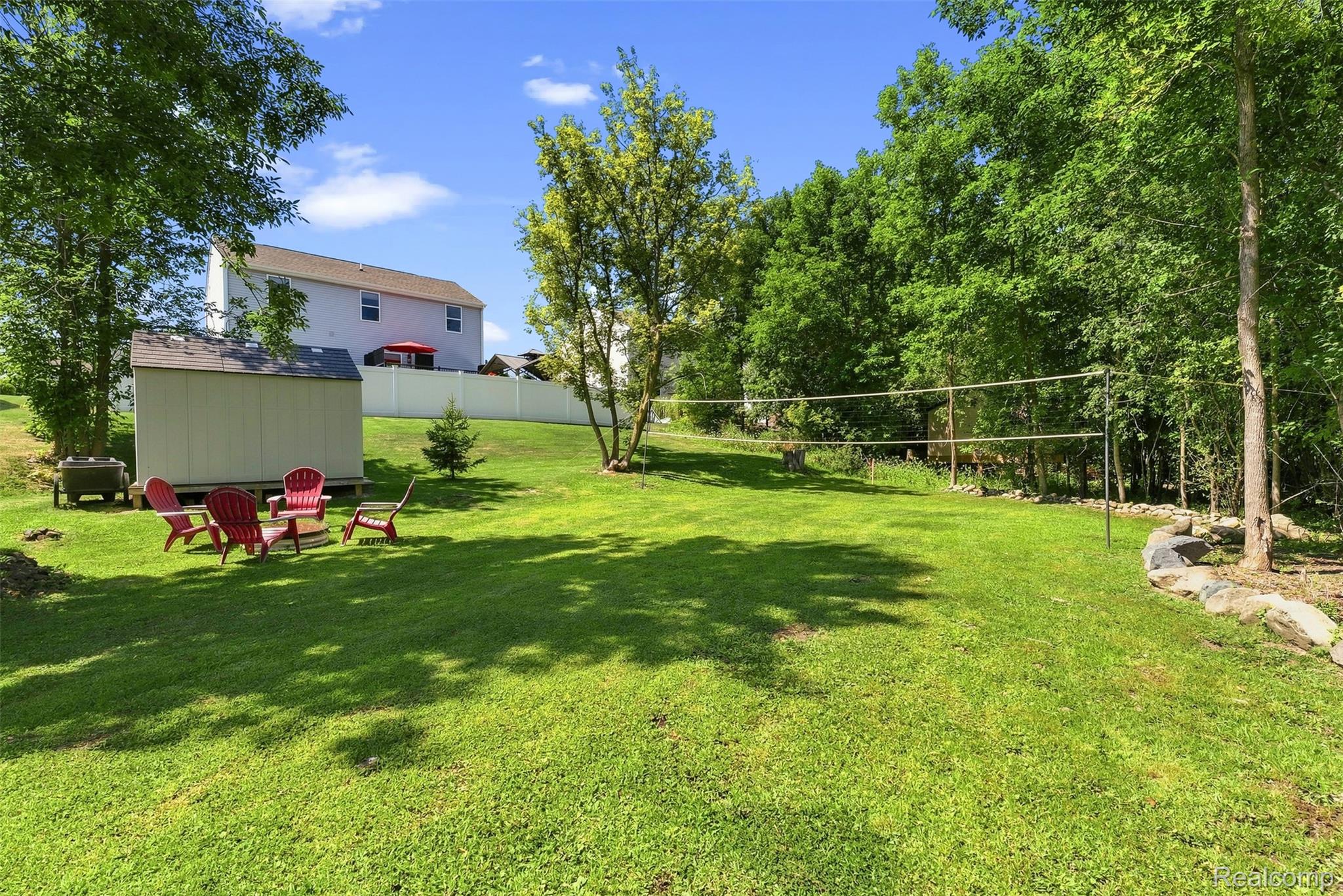 435 Old Farm Lane