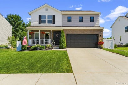 435 Old Farm Lane Lapeer City MI 48446