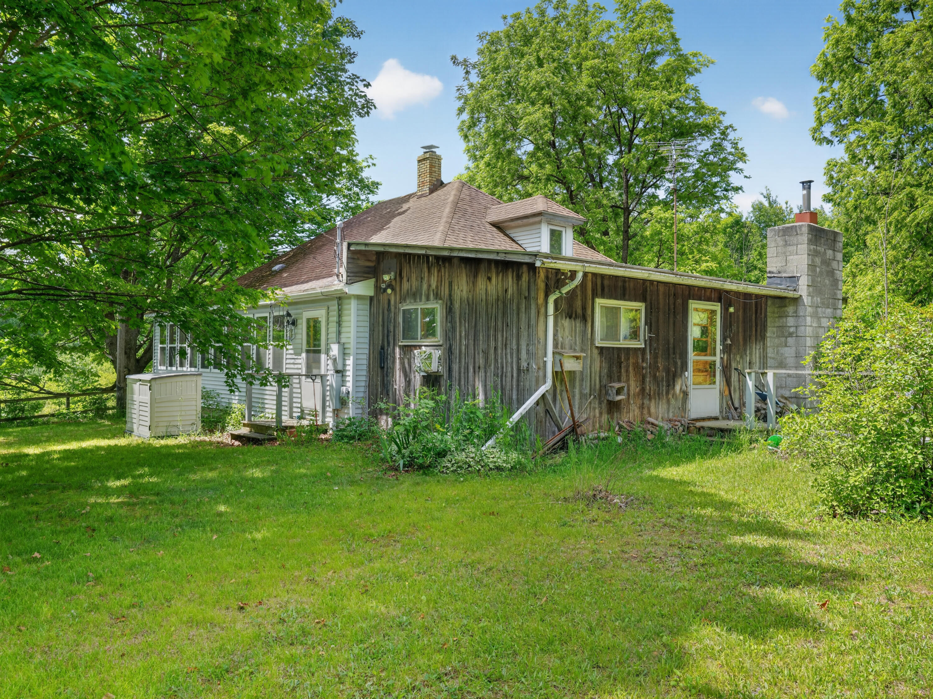 6182 Hamilton Road