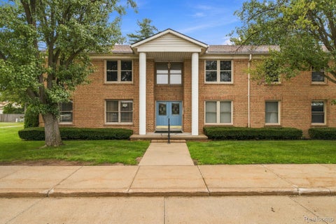 Photo for 275 Maywood Street 10