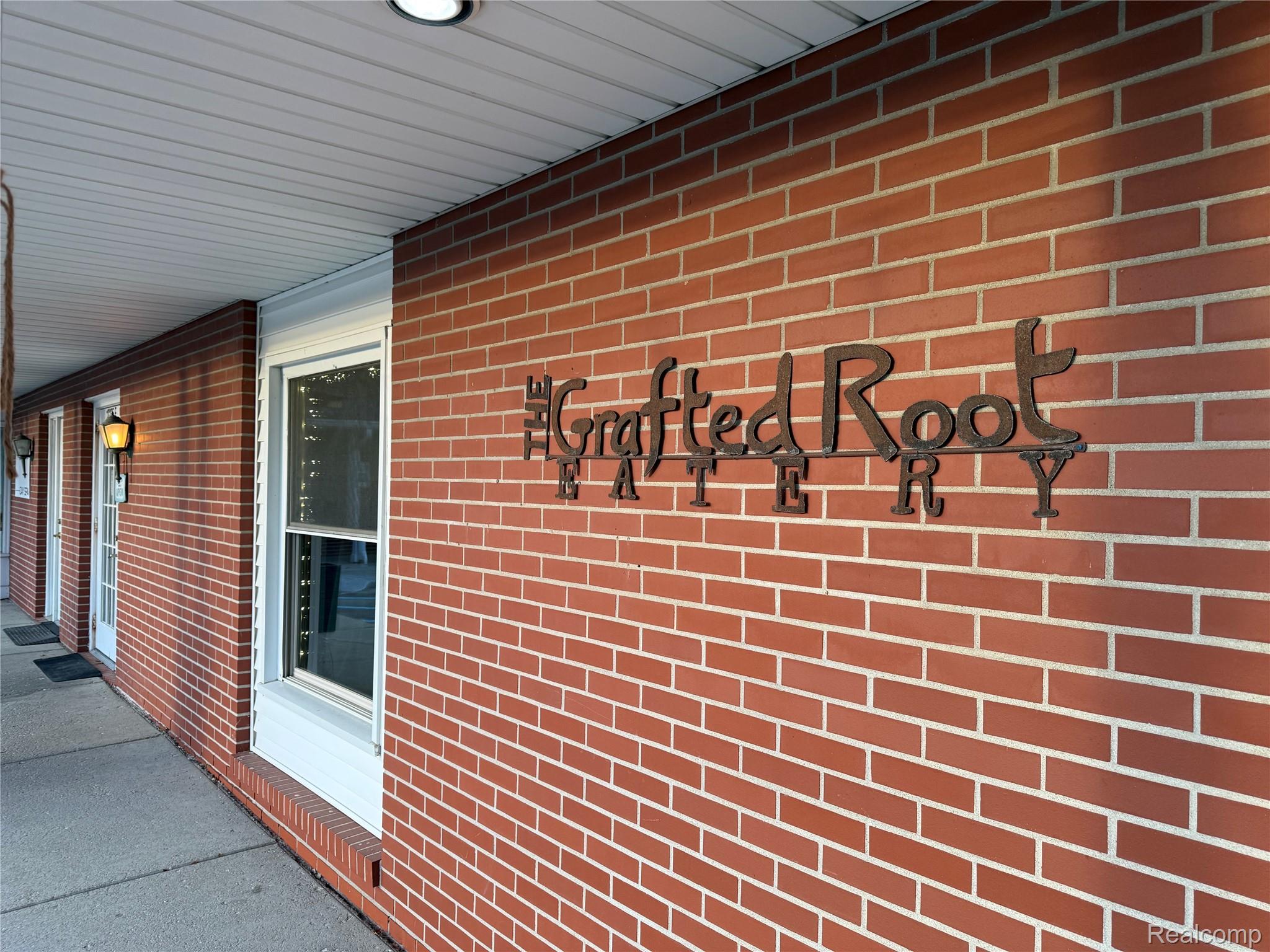 12235 S Saginaw Street