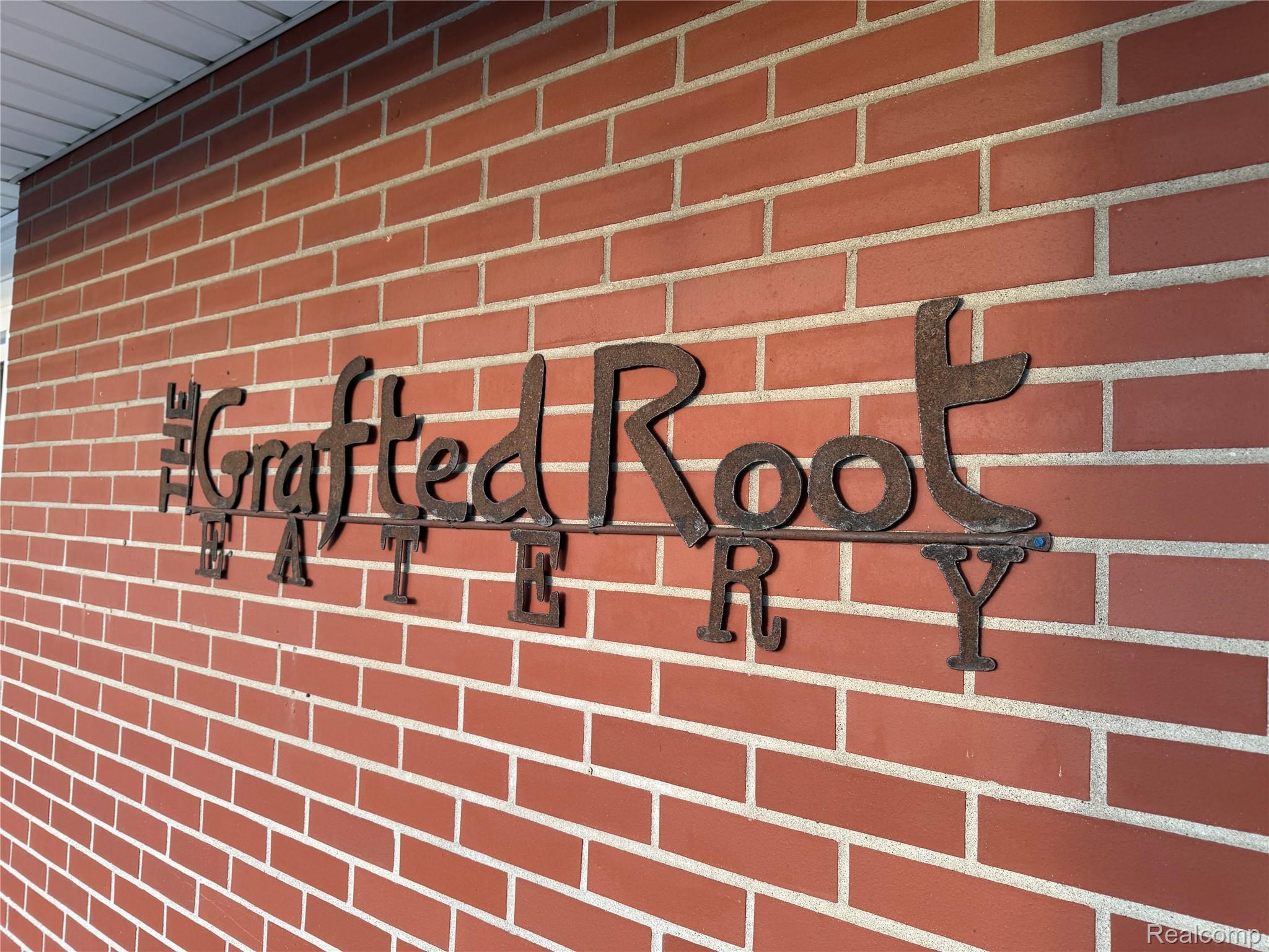 12235 S Saginaw Street