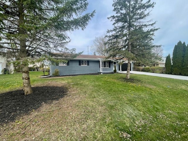 3866 CLOVERLAWN Avenue