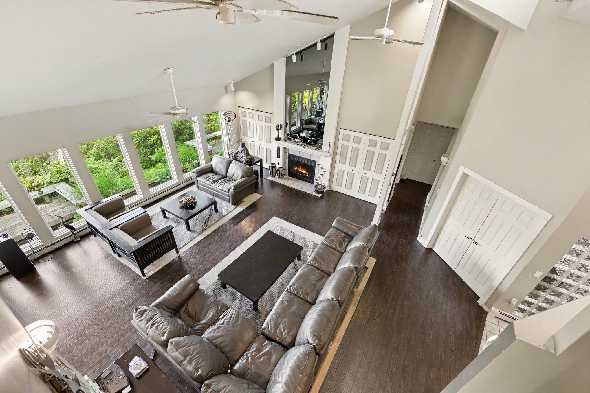 9948 Harmony Drive
