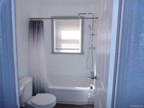 Tiny photo for 19467 Greydale Avenue, Detroit City, MI 48219 (MLS # 20261020214)