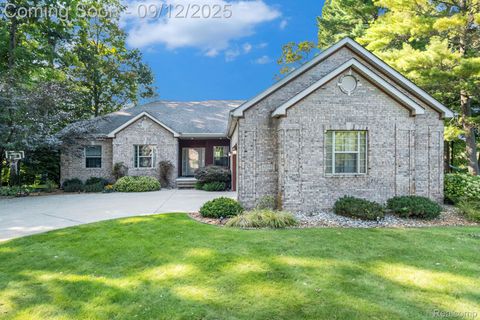 4204 Pavilion Court Fenton City MI 48430