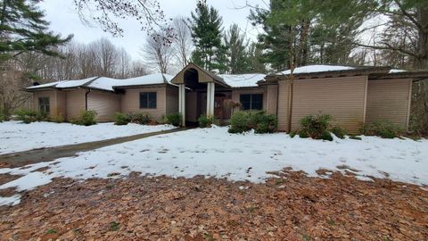 2833 58th Street Manlius Township MI 49408