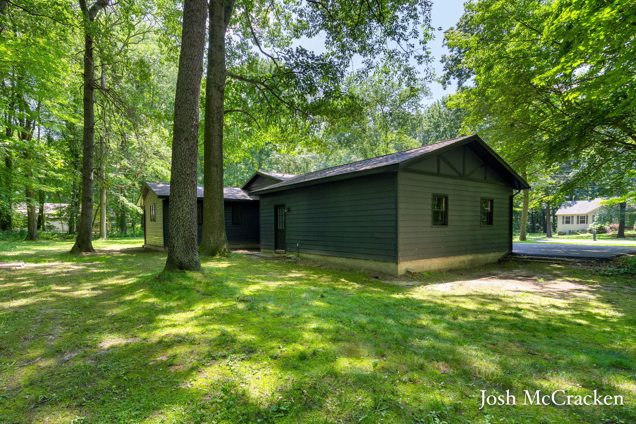 8770 Jewell NE