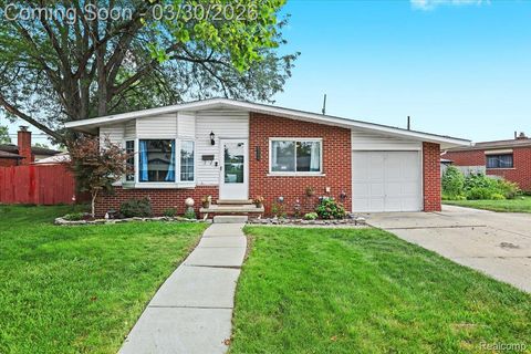 8346 Hillcrest Boulevard Westland City MI 48185