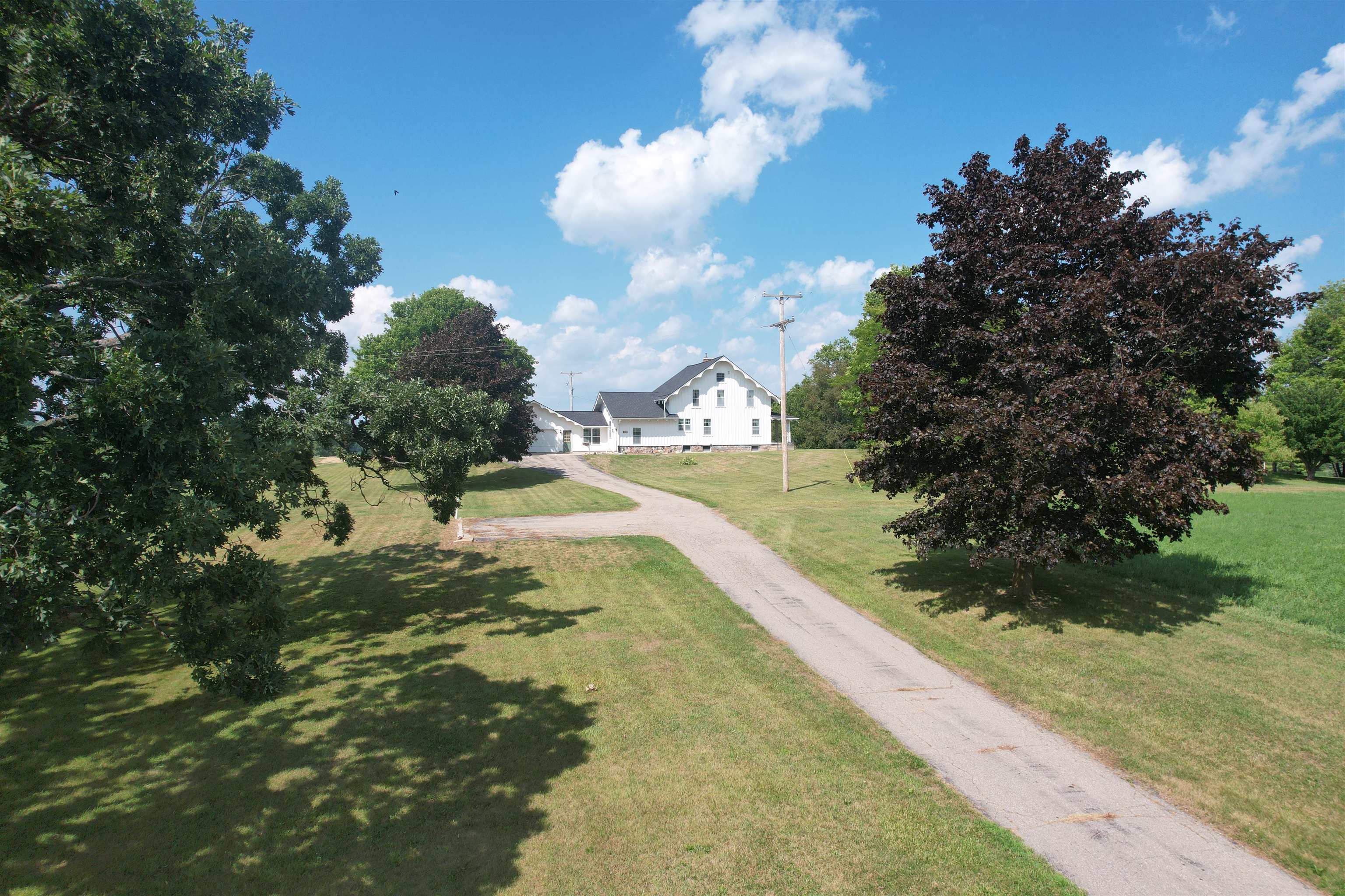 5821 Cole Road