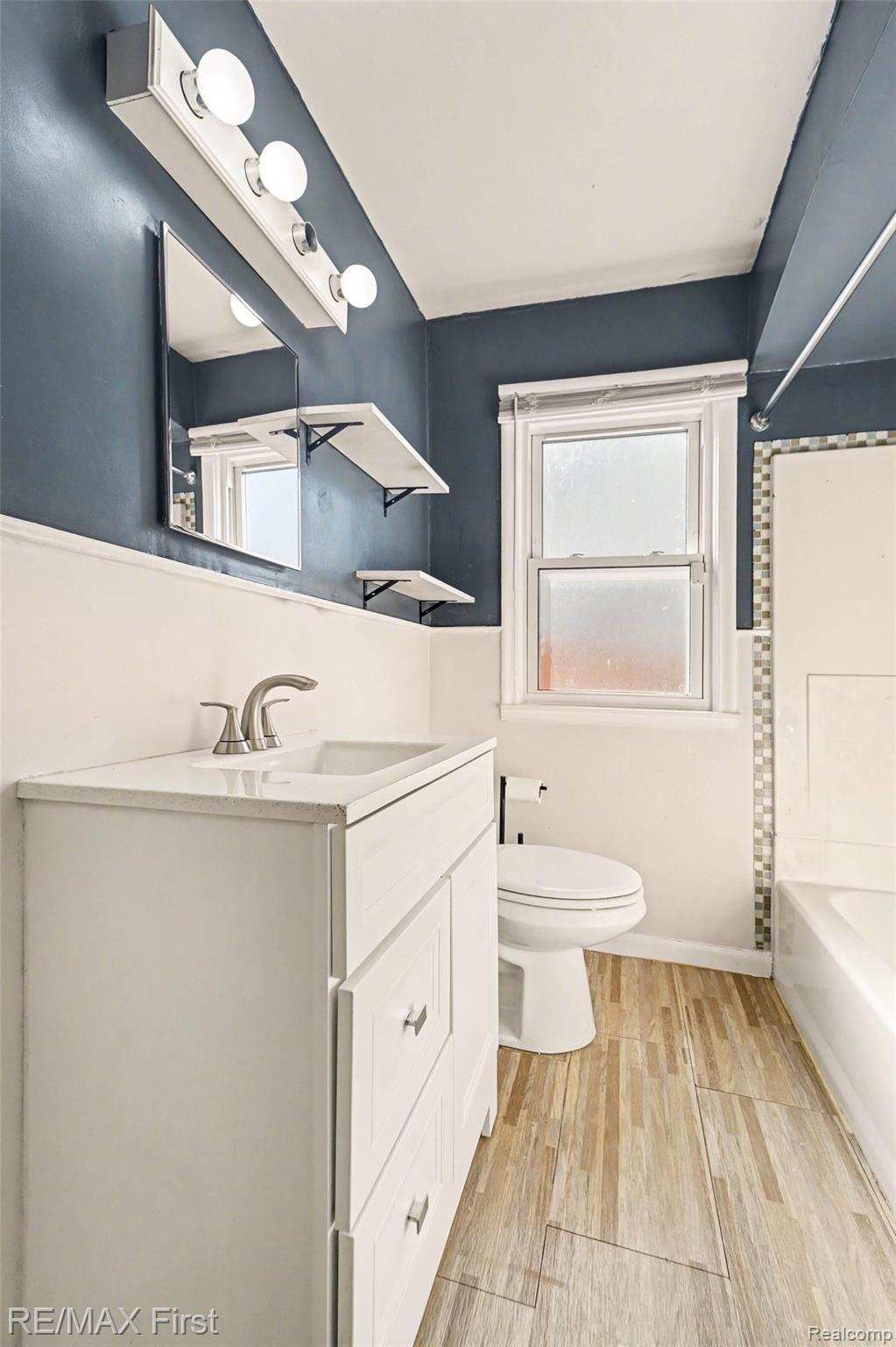 24310 Kipling Street