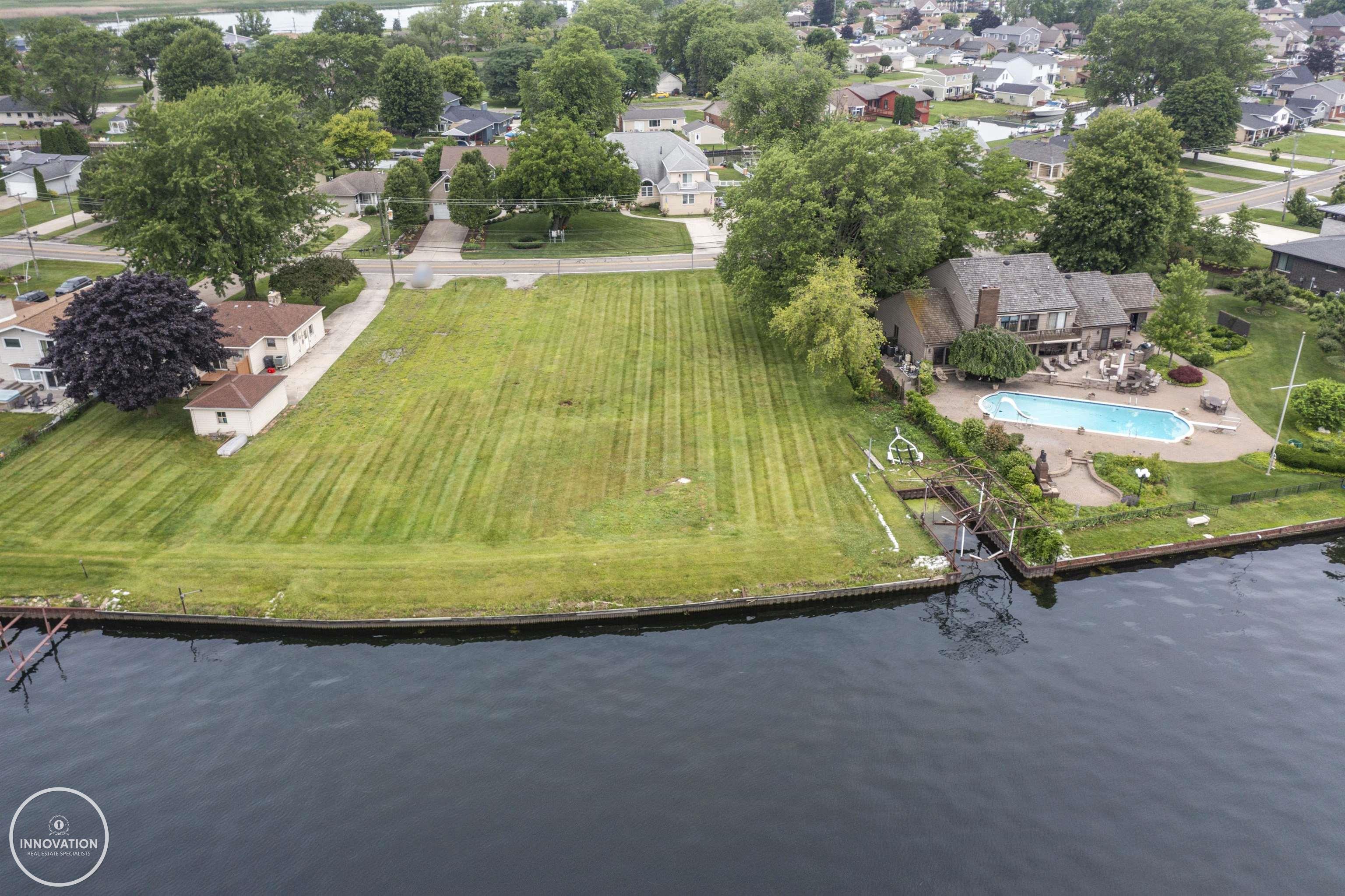 39196 Lakeshore Drive