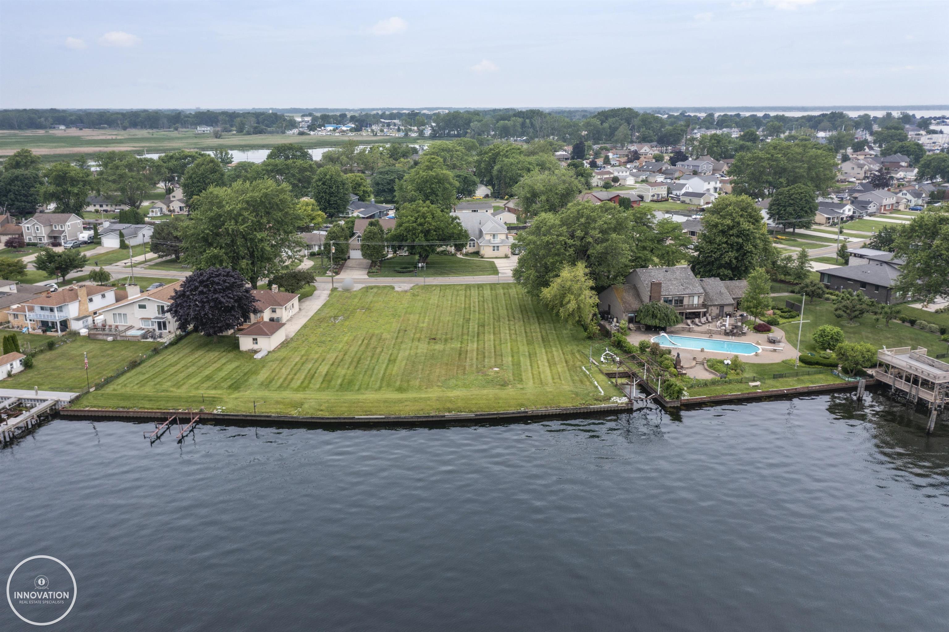 39196 Lakeshore Drive