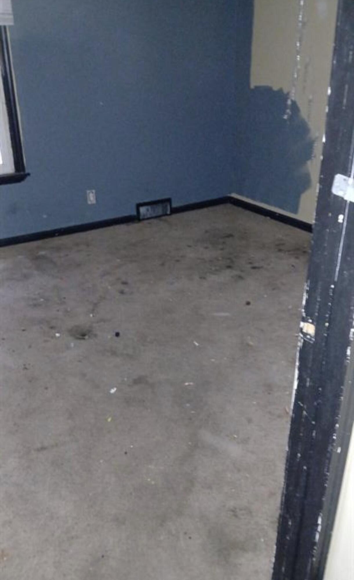 9437 Beaconsfield Street