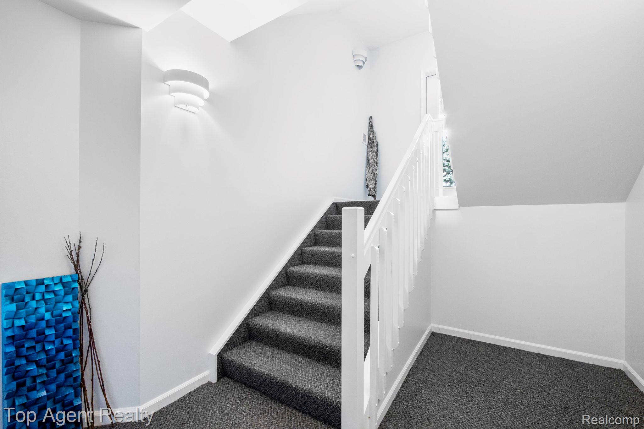 3412 Loon Lake Court