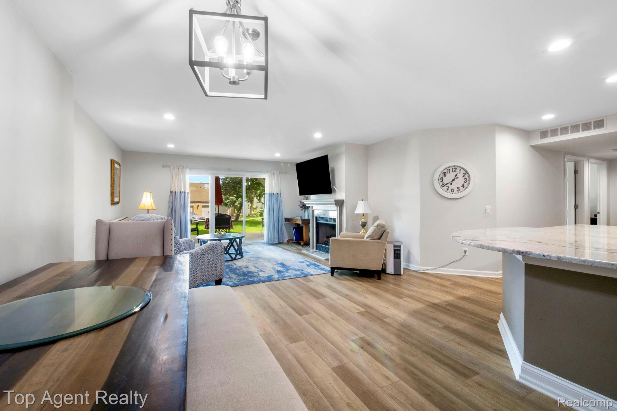 3412 Loon Lake Court