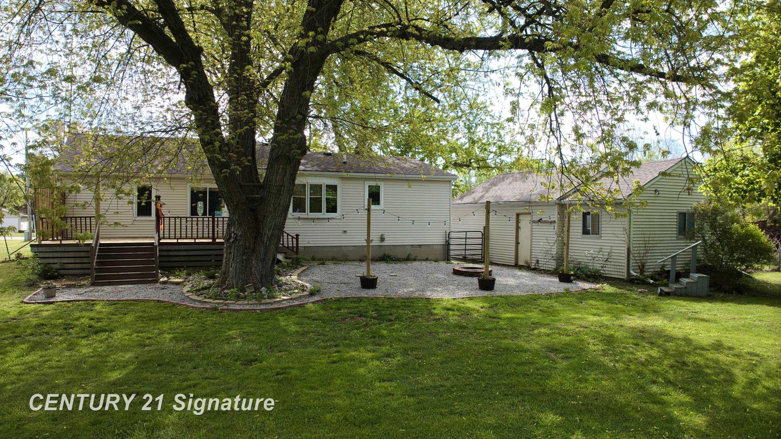 10021 Clio Road