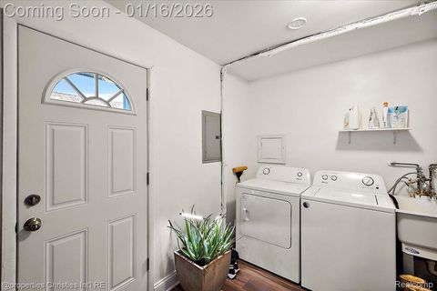 Tiny photo for 336 Kensington Avenue, Ferndale City, MI 48220 (MLS # 20261003122)