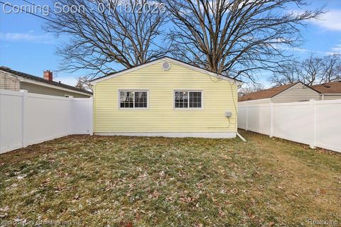 Tiny photo for 336 Kensington Avenue, Ferndale City, MI 48220 (MLS # 20261003122)