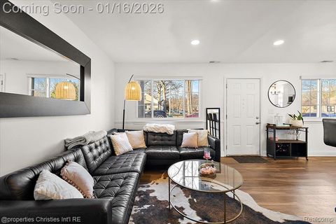 Tiny photo for 336 Kensington Avenue, Ferndale City, MI 48220 (MLS # 20261003122)